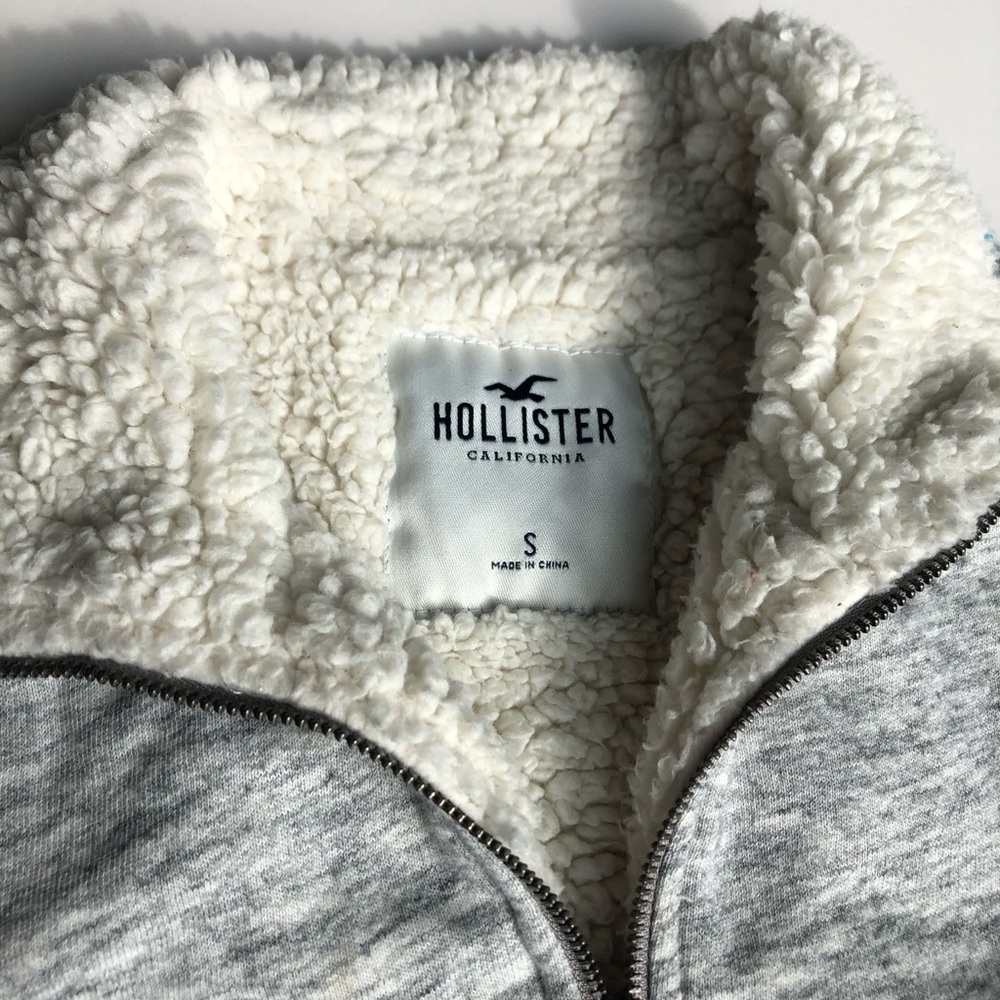 hollister grey pullover quarter zip sherpa inside